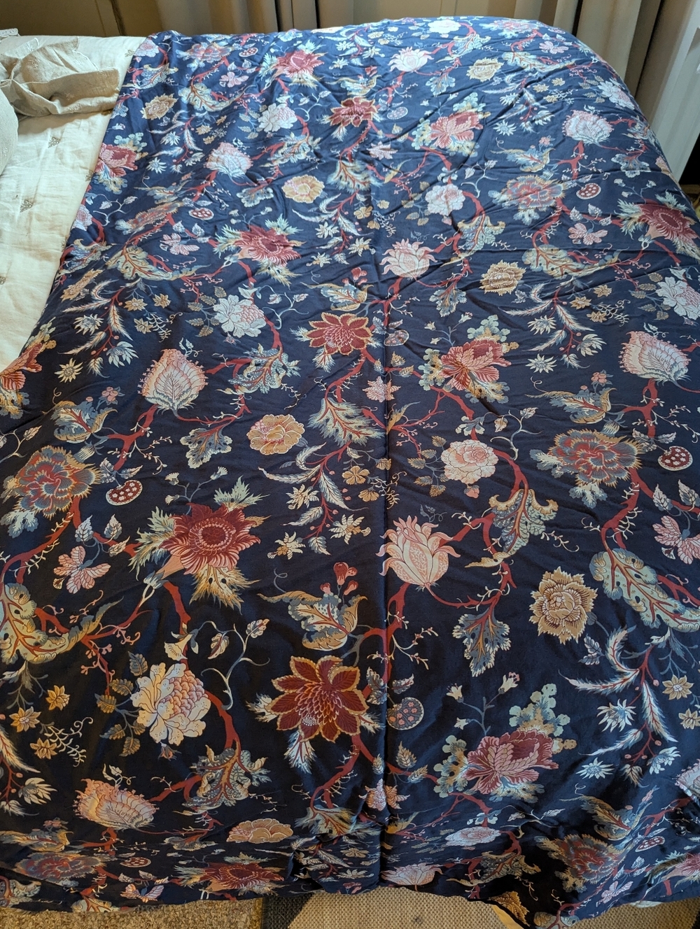 Ikea Nasselocka king size duvet set ( duvet & 2 Shams) navy blue with florals - Picture 5 of 9
